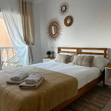 Apartamento Con Acceso A La Playa! *